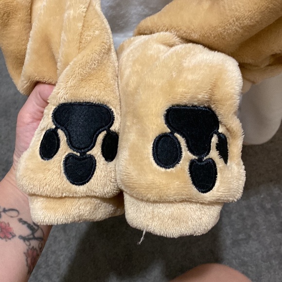 Shiba Hoodie - Picture 4 of 7